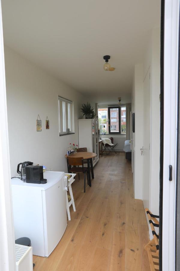 B&B De Zwanebloem Amsterdam Exterior photo
